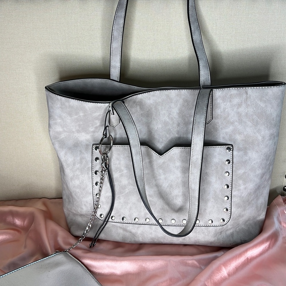 Large laptop tote